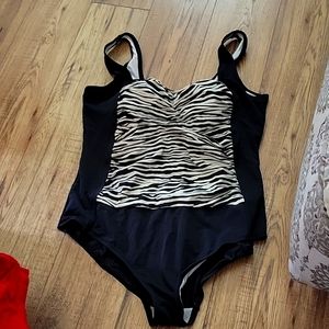 Merona plus size swimsuit
